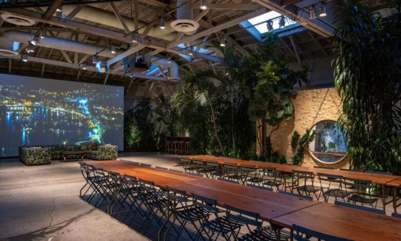 Los Angeles Venue